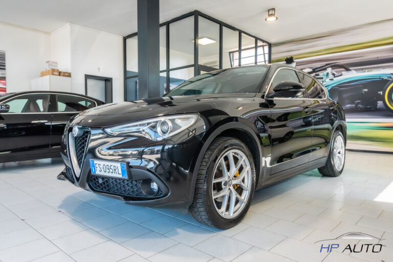 Alfa Romeo Stelvio 2.2 t Executive Q4 190cv auto my19